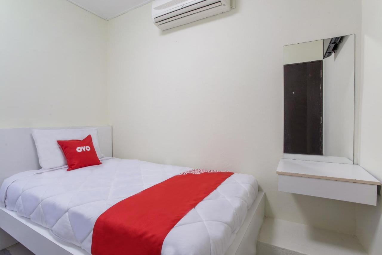 Oyo 822 Zande Motel Kuala Selangor Exterior photo