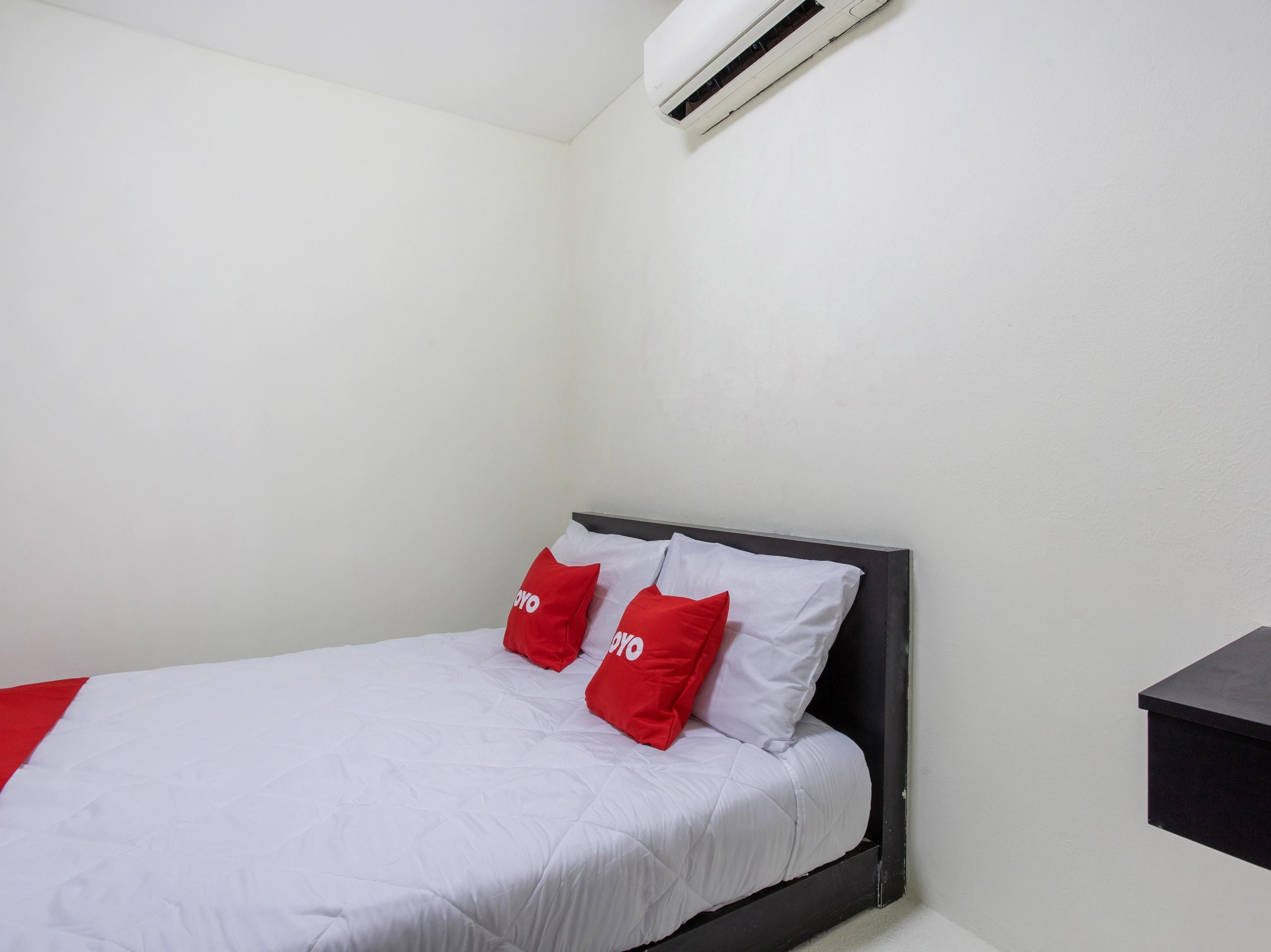 Oyo 822 Zande Motel Kuala Selangor Exterior photo