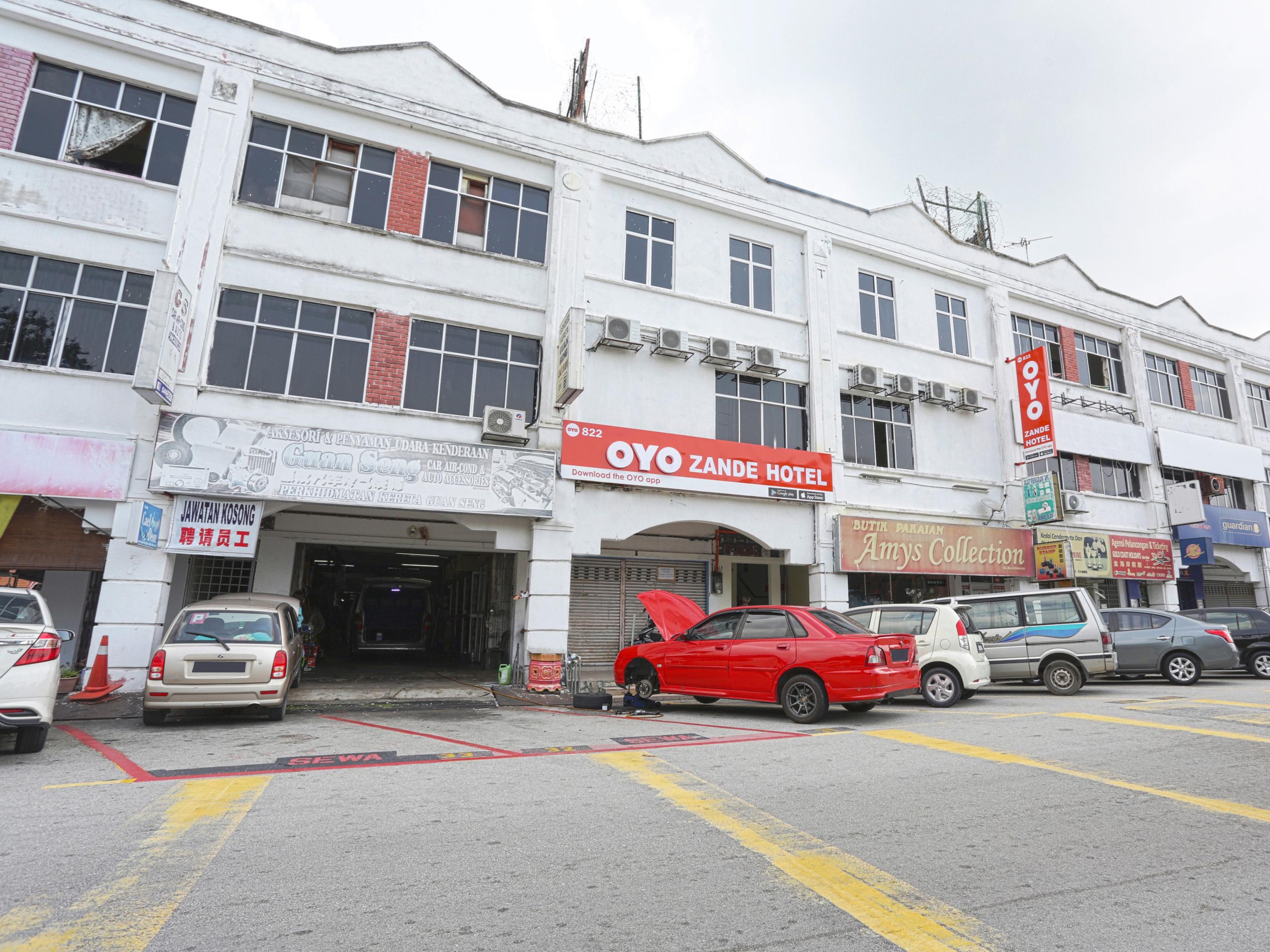 Oyo 822 Zande Motel Kuala Selangor Exterior photo